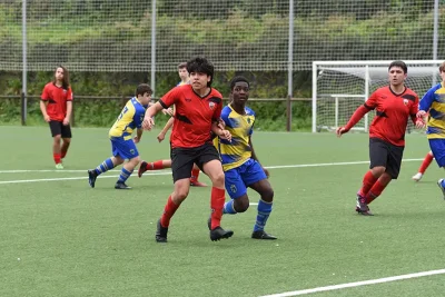 Jugadores del equipo de fútbol Astrabuduako Futbol Taldea de Astrabudua, Erandio (Bizkaia)